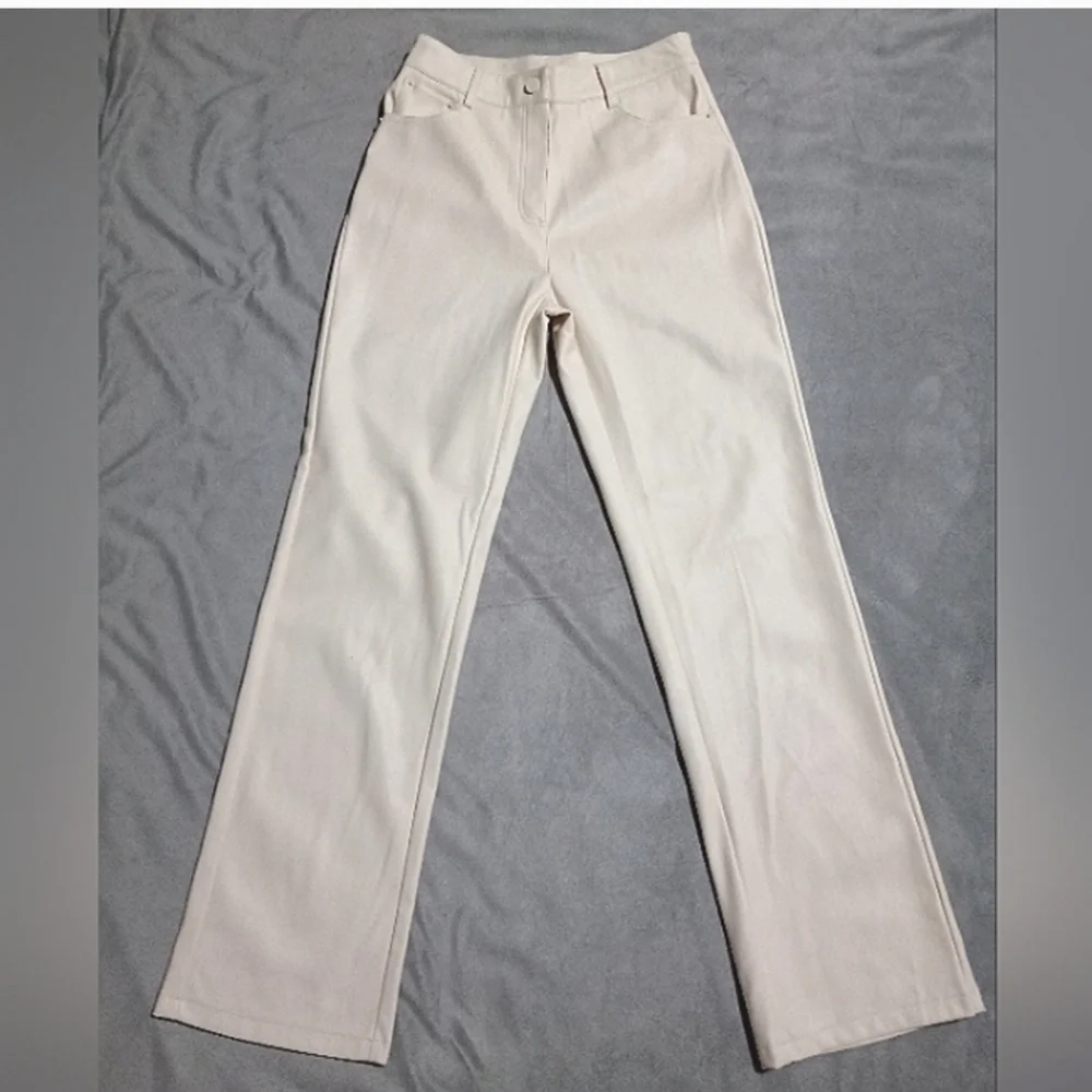 Lucy Paris Adler Faux Leather Pants Ladies Size Small Cream Colored So Soft! - Picture 2 of 8